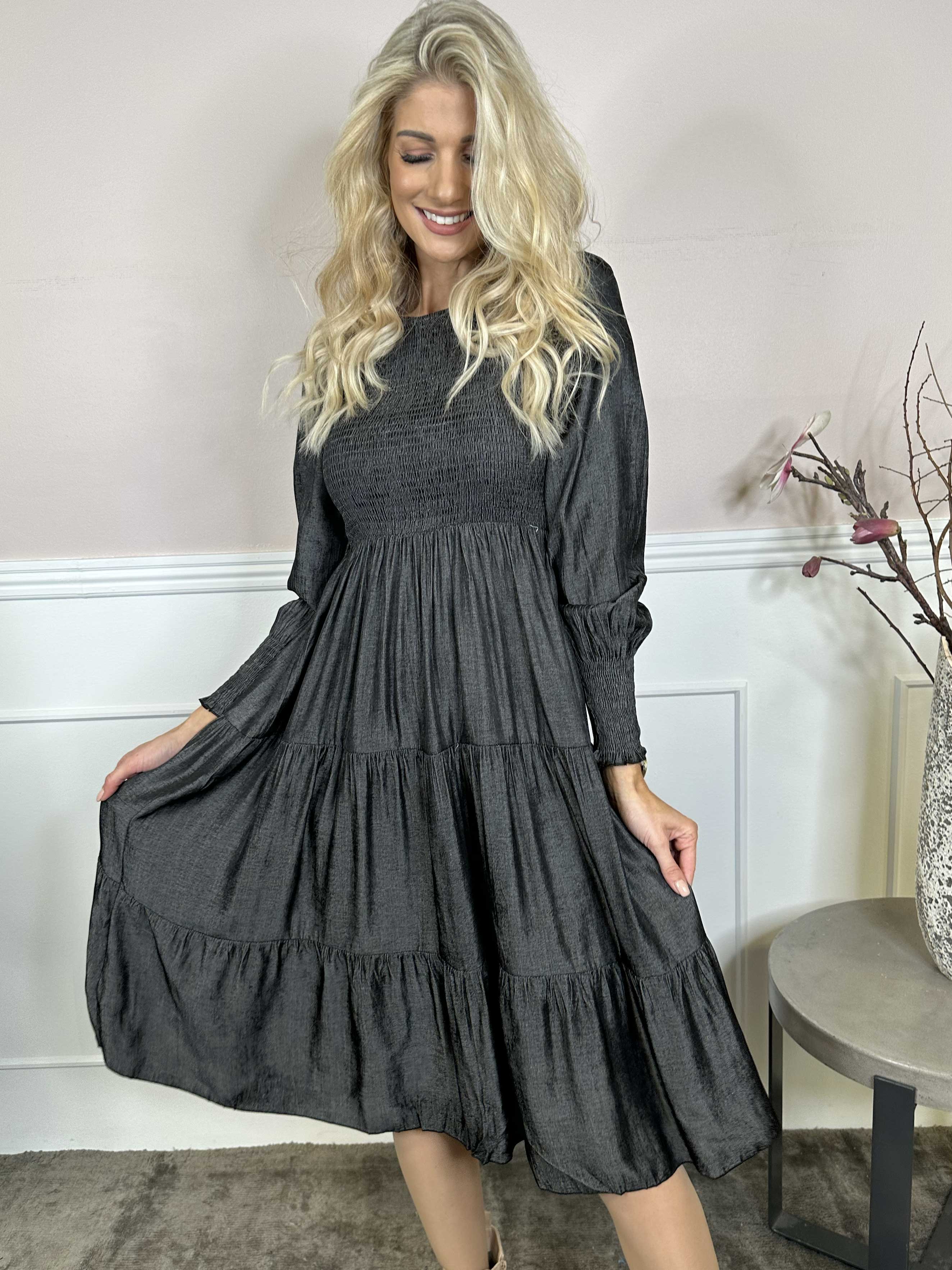 Kelly Denim Long - Klänning med smock över bröstet